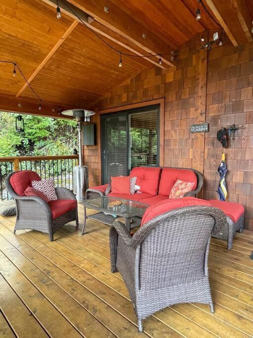 Cozy Corner Cottage Port Renfrew Zewnętrze zdjęcie